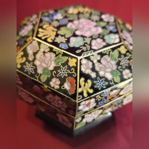 Vintage Cloisonne / Enameled Floral Trinket Box